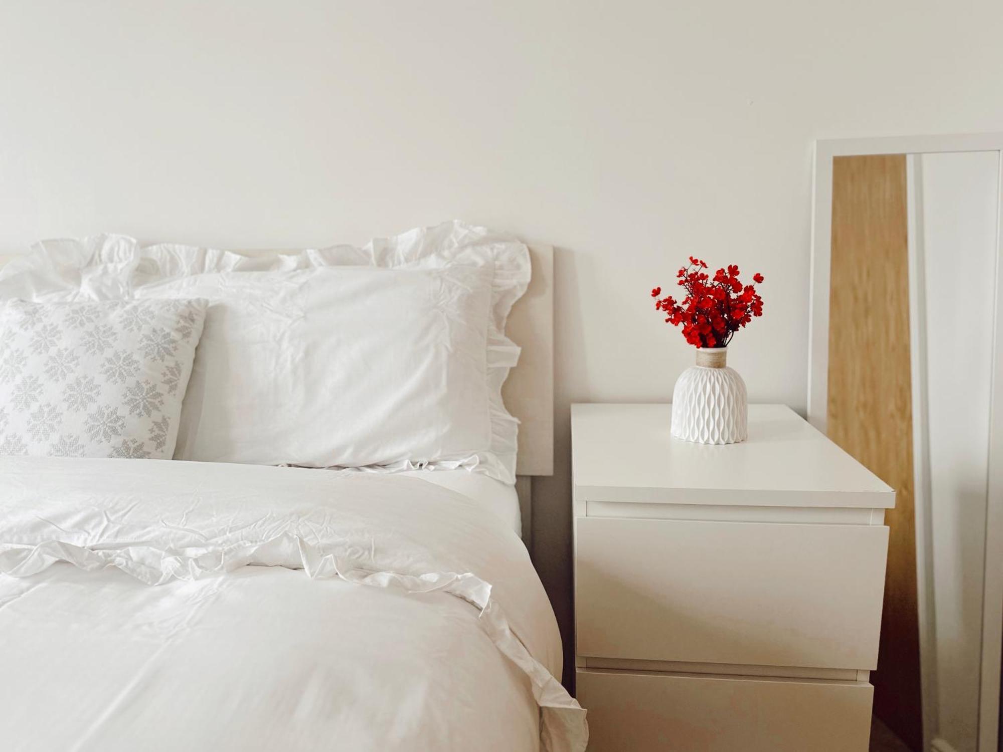En-Suite Room 5Mins From Tower Bridge 런던 외부 사진