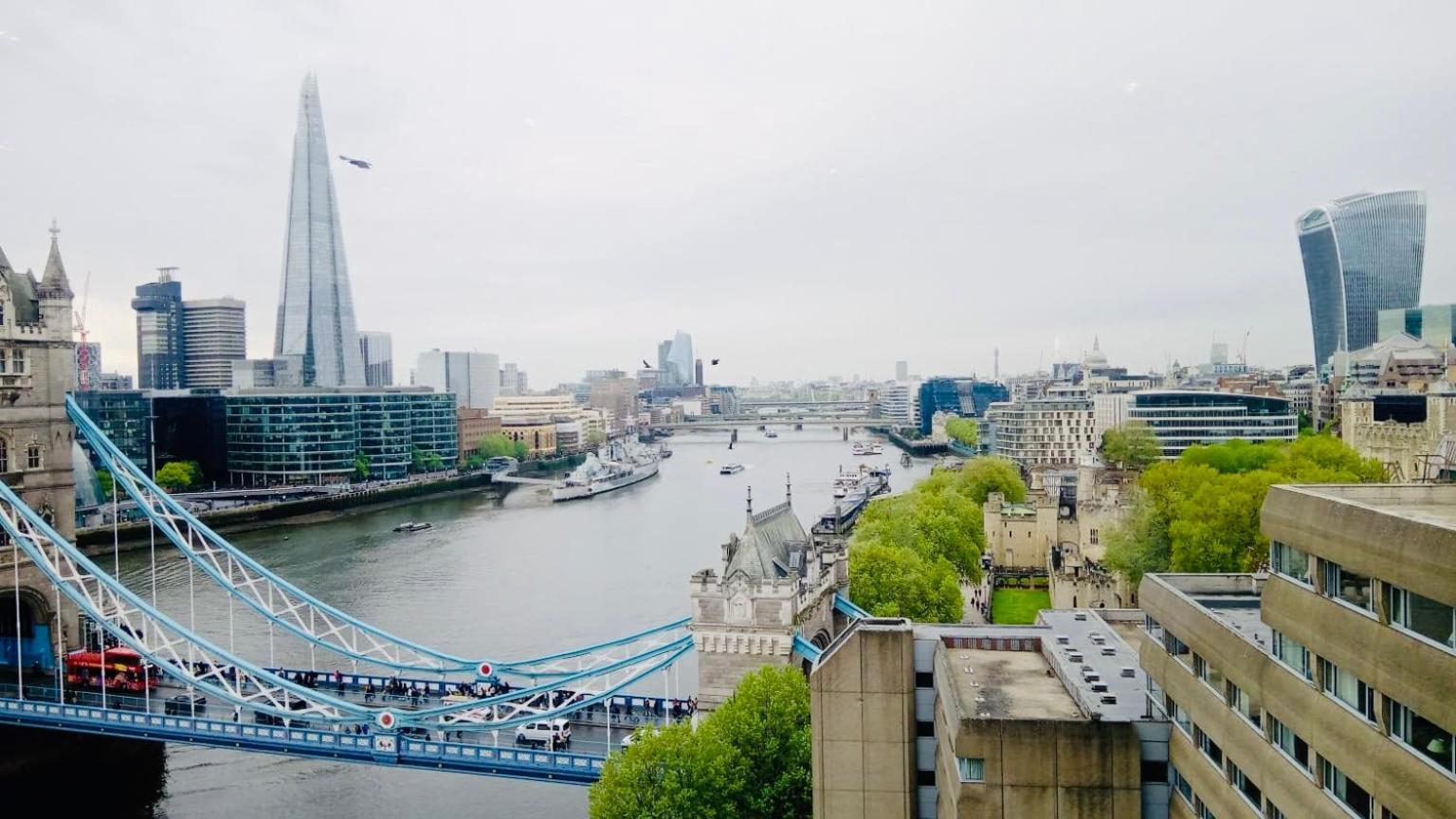 En-Suite Room 5Mins From Tower Bridge 런던 외부 사진